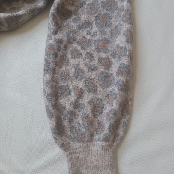 Abercrombie and Fitch Leopard Print Tight Knit Pullover Sweater Women's X-Large - Picture 10 of 12